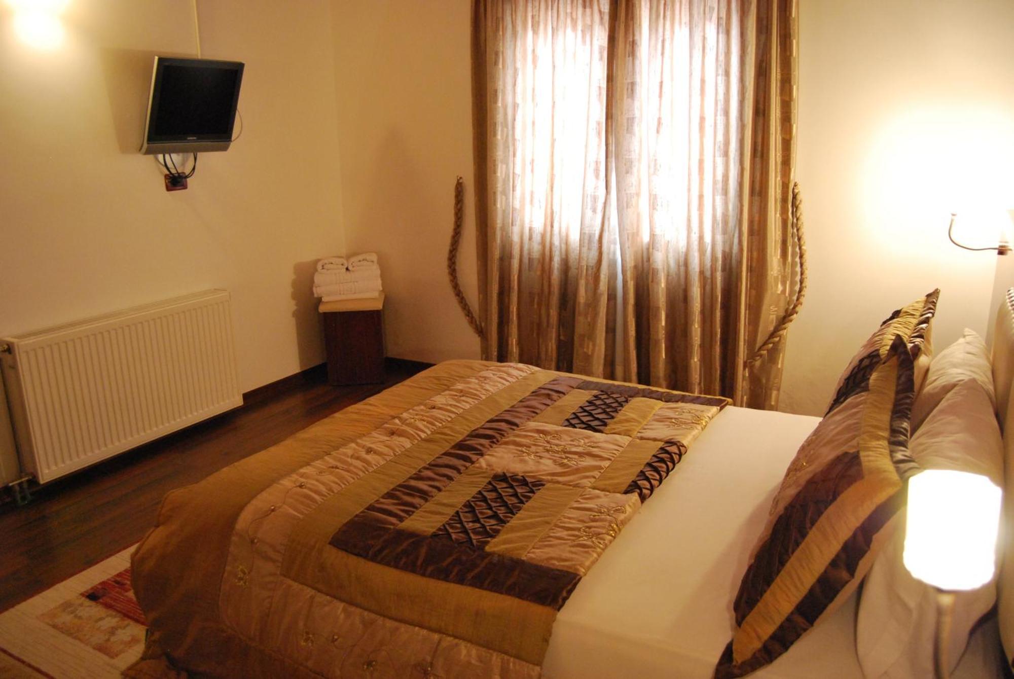 Hotel Panorama Sarandë Habitación foto